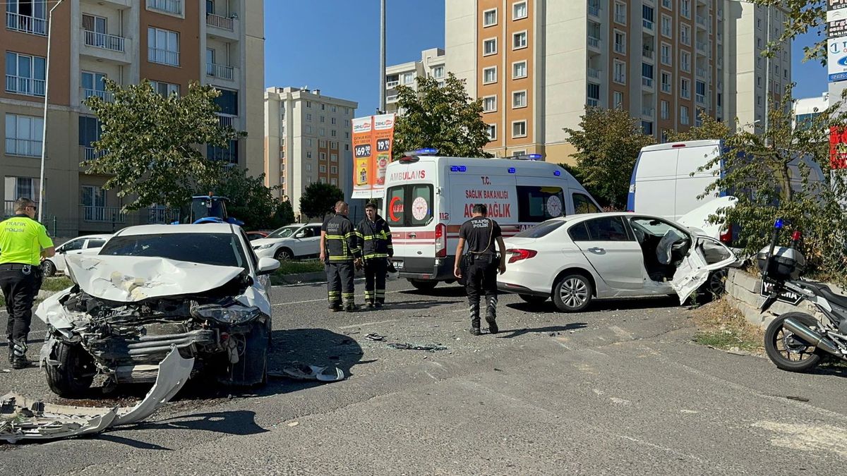 Çorlu'daki Trafik Kazasında 1 Yaralı Ağır