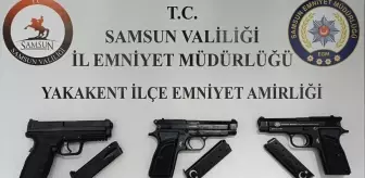 Samsun'da İki Araçta 3 Ruhsatsız Tabanca Ele Geçirildi