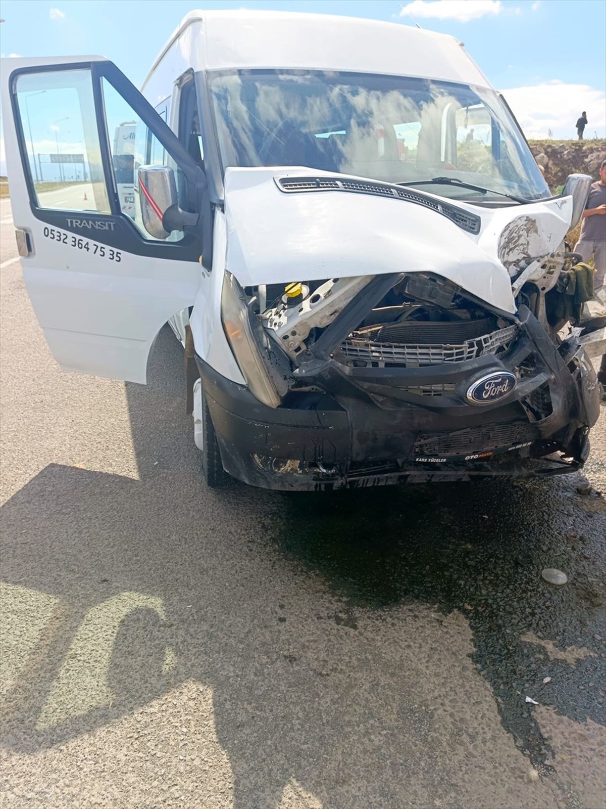 Kars'ta Zincirleme Trafik Kazası: 4 Yaralı