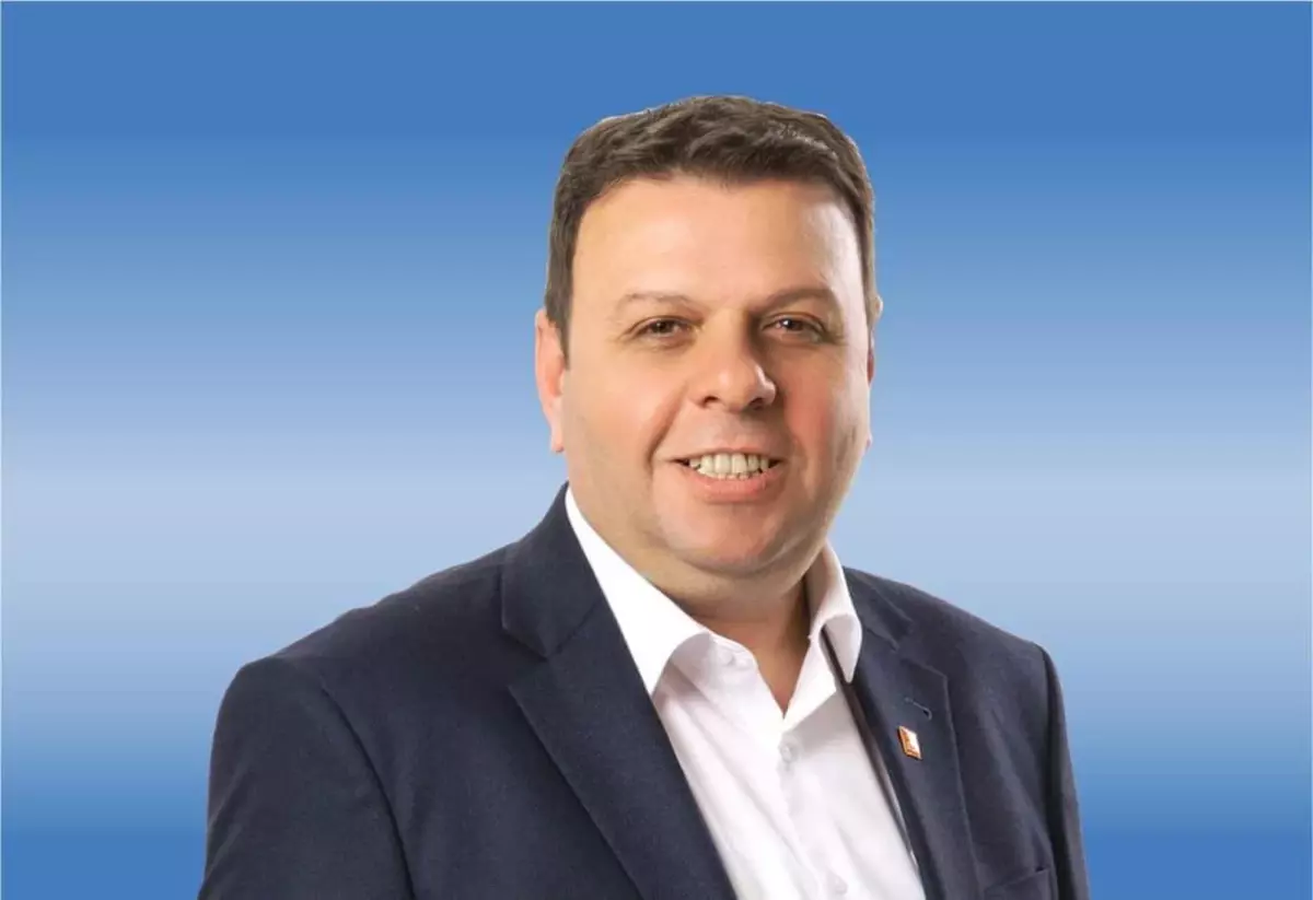 CHP Edirne Milletvekili Ediz Ün Partisinden İstifa Etti