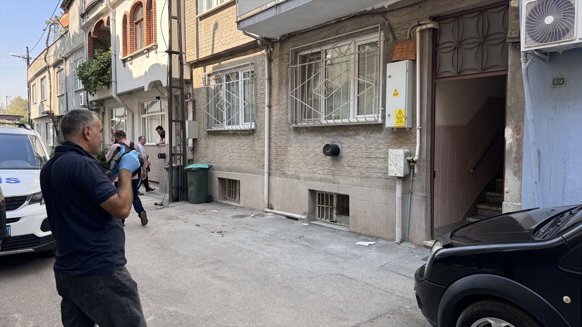Bursa'da Merdivende Cansız Beden Bulundu