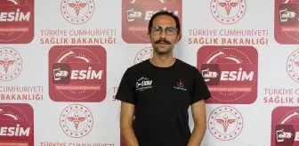 İşitme Engelli Samet Ünal, Sağlık Hizmetlerine Erişimi Kolaylaştırıyor