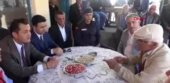 Sivas'ta Menengiç Ağaçlarından Antep Fıstığı Üretimi Yaygınlaşıyor