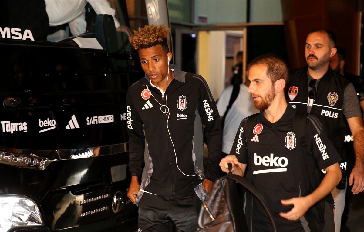 Beşiktaş Kayseri'ye Geldi, Taraftar Karşıladı