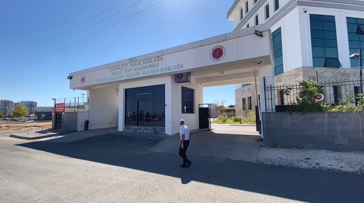 Diyarbakır'da Silahlı Kavga: İki Kuzen Hayatını Kaybetti