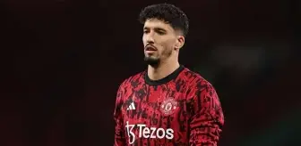 Altay Bayındır'ın Manchester United'daki geleceği tehlikede