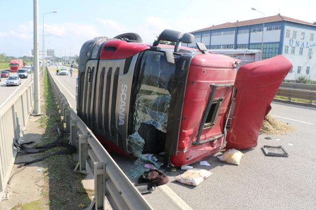 Bee sting caused the accident: The overturned truck was dragged for 50 meters