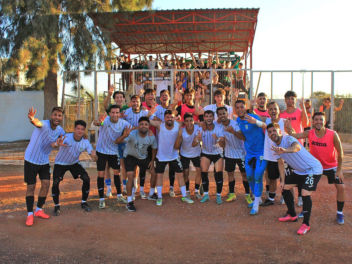 Bornova 1877, Kuşadasıspor'u Geçerek Liderlik Koltuğuna Oturdu