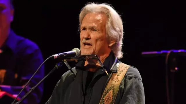 The legendary singer and actor Kris Kristofferson has passed away.