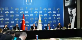 İYİ Parti Genel Başkanı Dervişoğlu, Başkanlık Divanı ile Toplantı Düzenledi