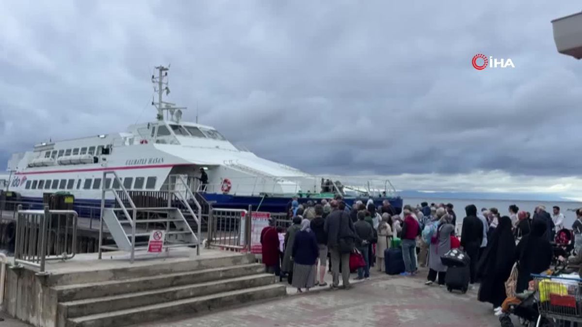Marmara'da Fırtına ve Sağanak Yağış Ulaşımı Olumsuz Etkiledi