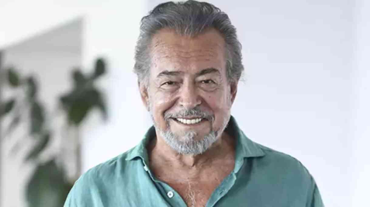 Güneri Cıvaoğlu öldü mü? Güneri Cıvaoğlu hastalığı nedir, kaç yaşında öldü? Güneri Cıvaoğlu öldü mü? Güneri Cıvaoğlu hastalığı nedir, kaç yaşında öldü?