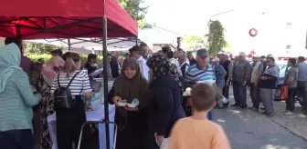 Hazret-i Mevlana'nın Doğum Yıldönümünde Halka İkram