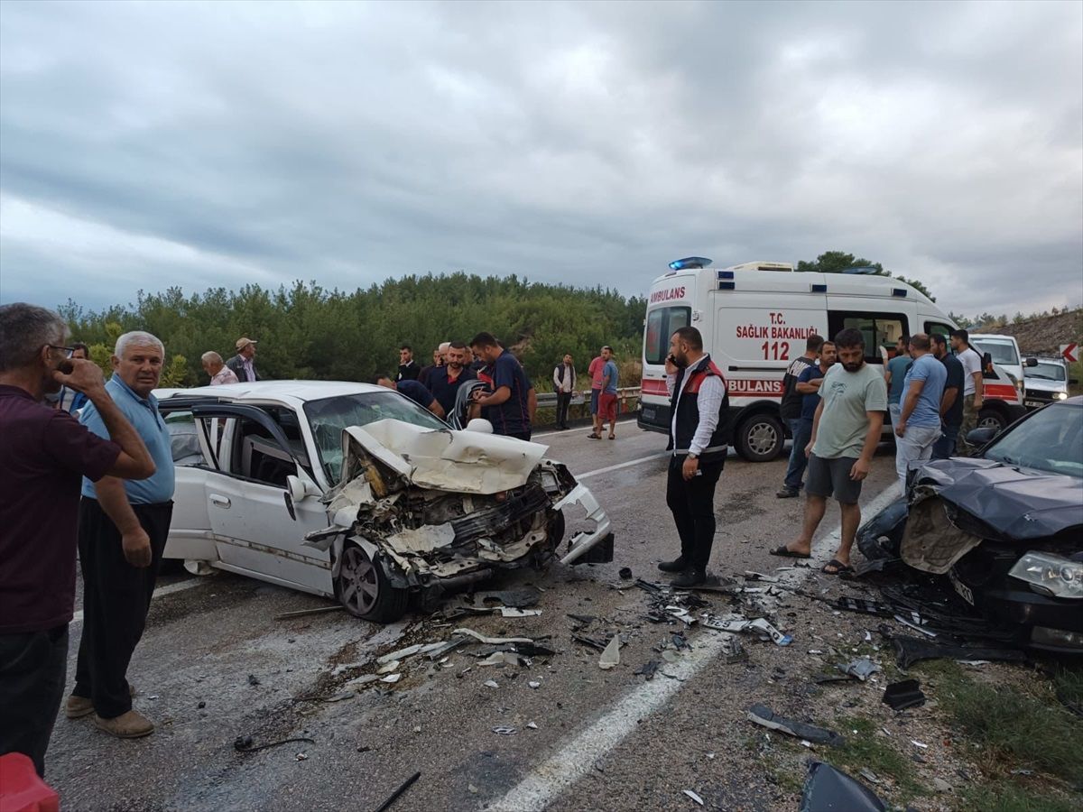 Osmaniye'de Trafik Kazası: 1 Ölü, 1 Yaralı