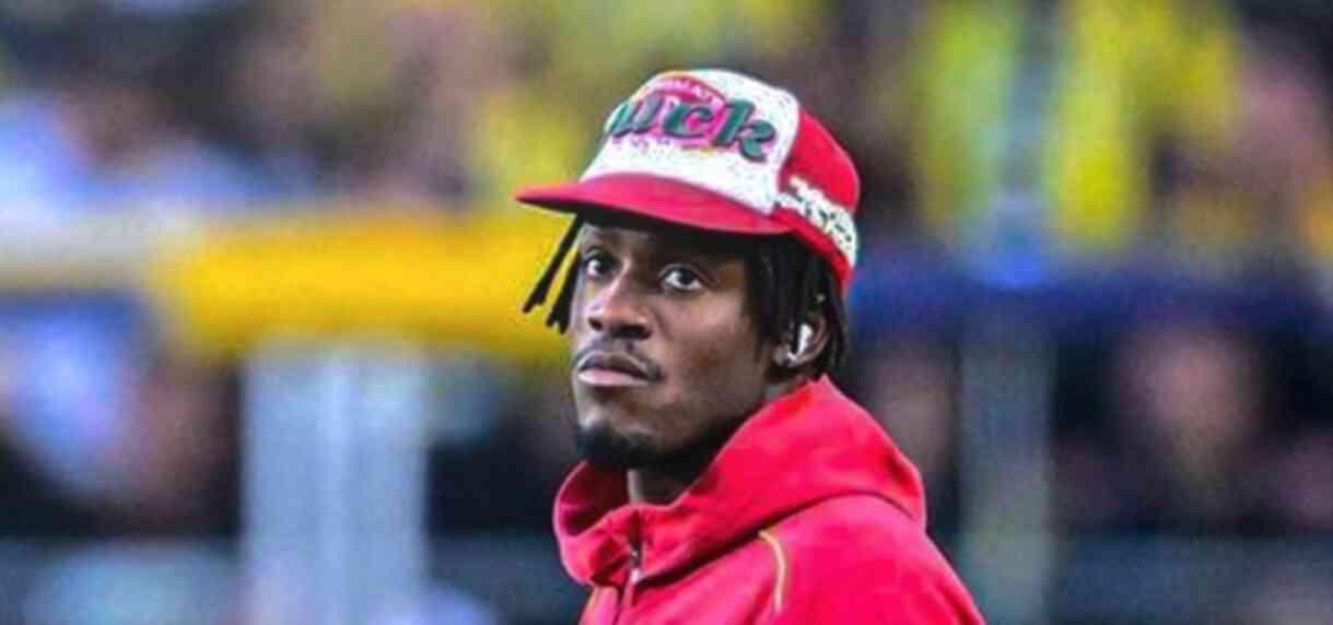 Michy Batshuayi neden PFDK'ya sevk edildi, kaç maç ceza alabilir? Michy Batshuayi şapkasında ne yazıyor, küfür mü yazıyor?