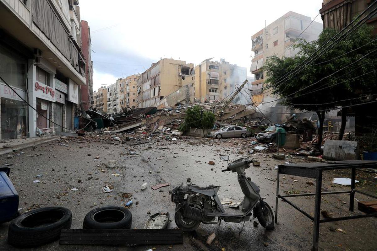 İsrail Ordusundan Beyrut'a Hava Saldırıları