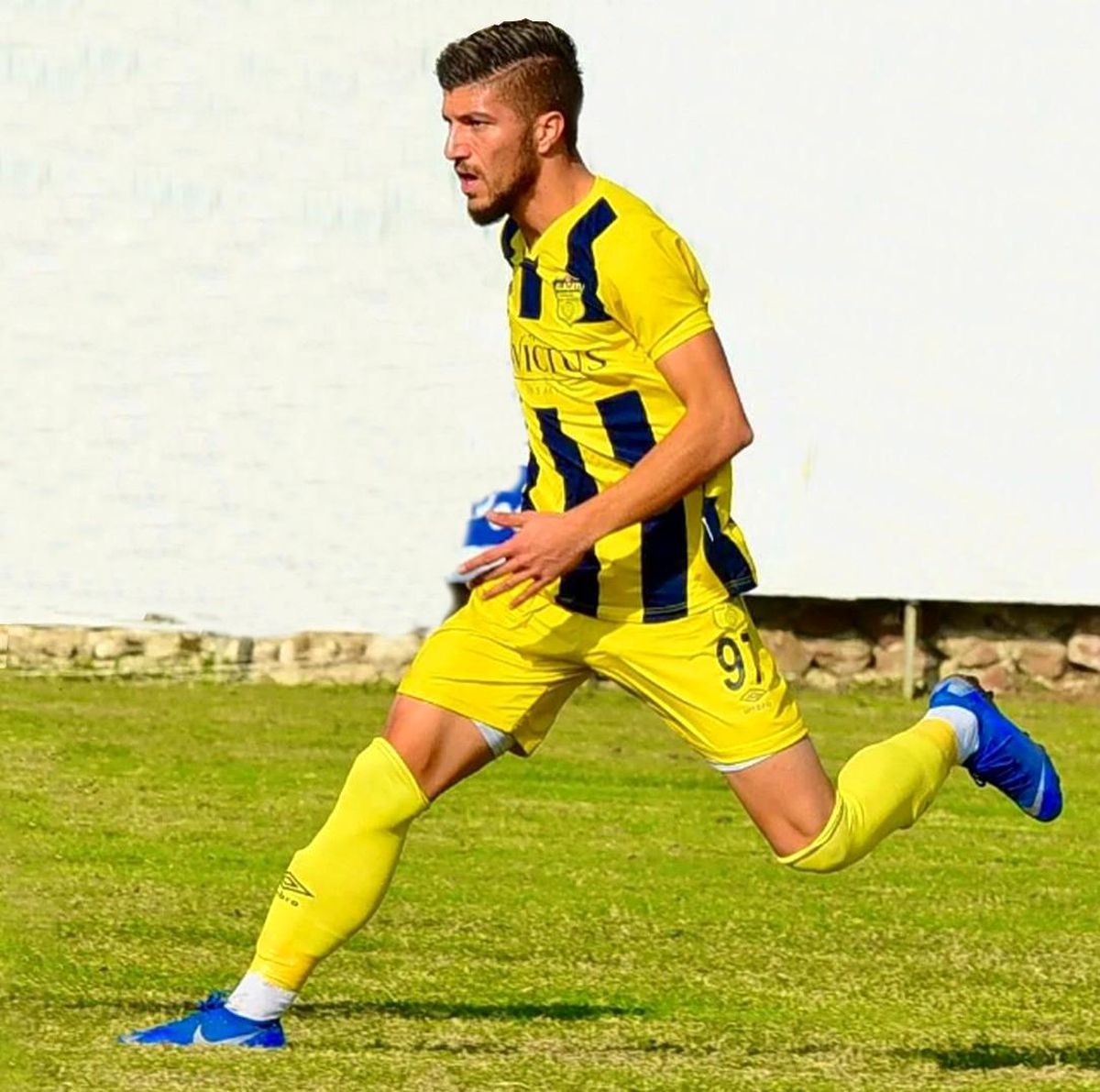Develigücü, Abdullahhan Türk'ü Kadrosuna Kattı