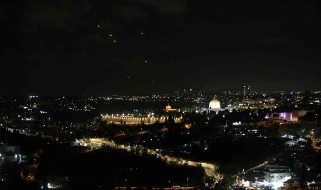 Fettah-1 füzesi nedir? Fettah-1 füzesi hangi ülkeye aittir? Fettah-1 füzesi nedir? Fettah-1 füzesi hangi ülkeye aittir?