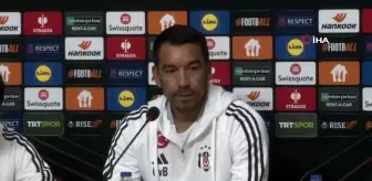 Giovanni van Bronckhorst'tan Frankfurt Maçı Öncesi Açıklamalar