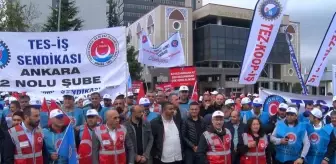 İşçiler, Hazine ve Maliye Bakanlığı Önünde Eylem Gerçekleştirdi