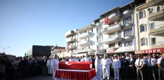 Ağrı'da şehit olan Piyade Uzman Çavuş Burak Geniş'in cenazesi toprağa verildi