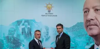 AK Parti Marmaris İlçe Başkanlığına Muzaffer Aravi Atandı