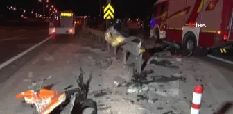 Ankara'da Kontrolden Çıkan Taksi Bariyerlere Saplandı: 1 Ölü