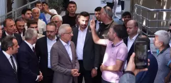 Bakan Uraloğlu Çekmeköy'de Vatandaşlarla Buluştu