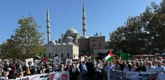 Saadet Partisi Üyeleri İsrail'in Saldırılarını Protesto Etti