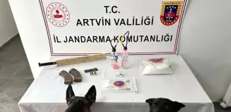 Artvin'de Jandarma Operasyonu: Uyuşturucu ve Silah Ele Geçirildi