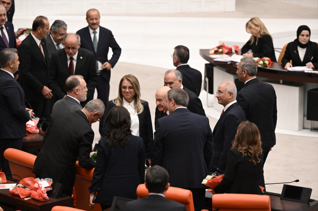 Why did he shake hands with DEM Party members? Bahçeli's surprising statements