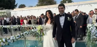 CHP Genel Başkanı Özgür Özel, Avcılar Belediye Başkanı'nın Nikah Törenine Katıldı