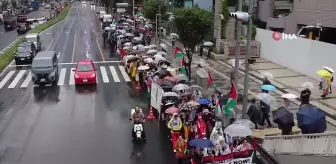 Tokyo'da İsrail'in Gazze'deki Katliamına Karşı Protesto Yürüyüşü Düzenlendi