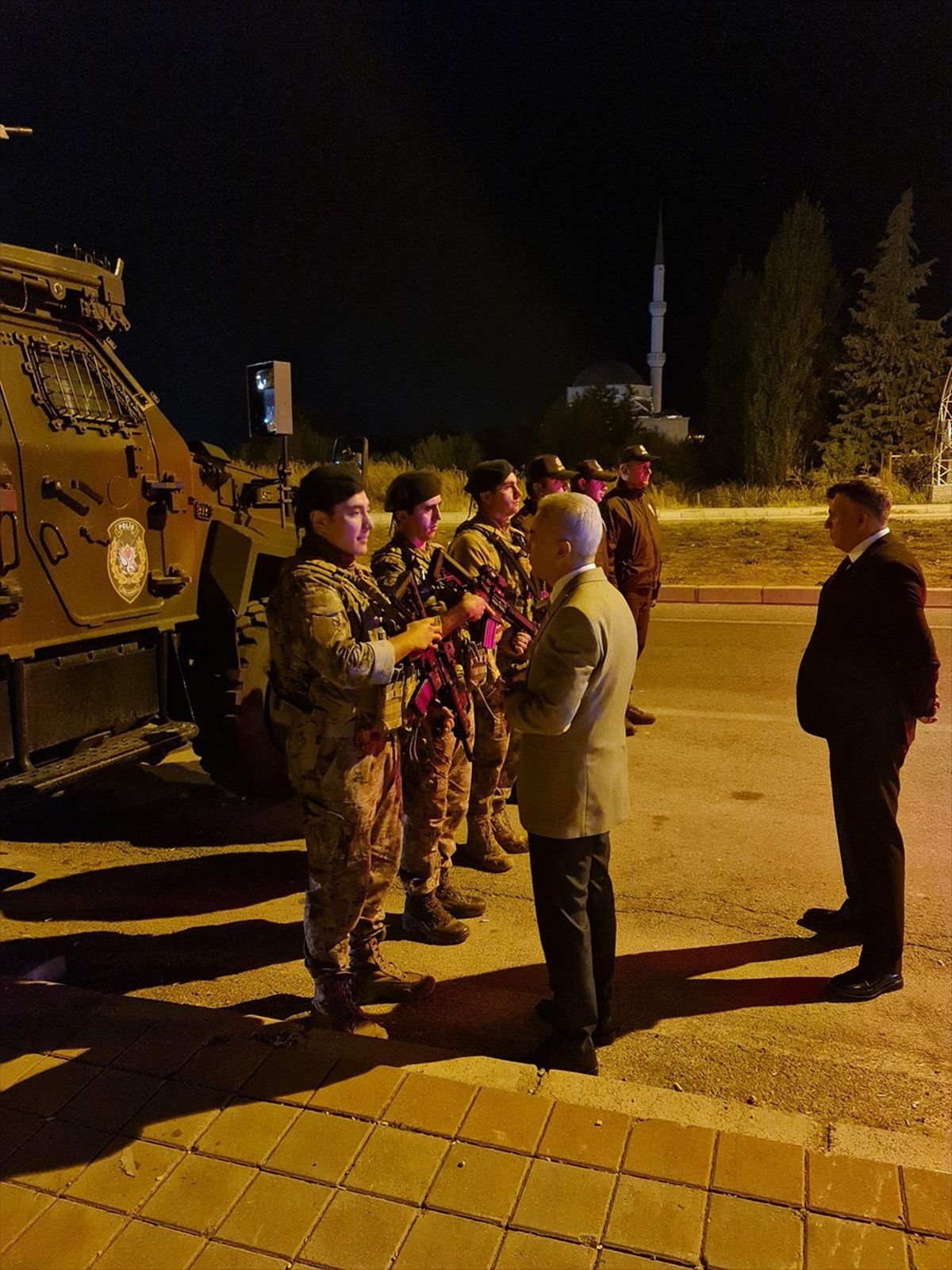 Kırklareli Valisi Uğur Turan Yol Kontrol Noktalarını Ziyaret Etti