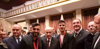 MHP Genel Başkanı Bahçeli, Tekvando Federasyonu Başkanı Metin Şahin'i Ziyaret Etti