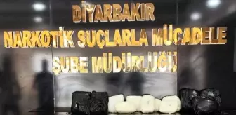 Diyarbakır Havalimanı'nda Uyuşturucu Operasyonu: 11 Kilo Skunk Ele Geçirildi