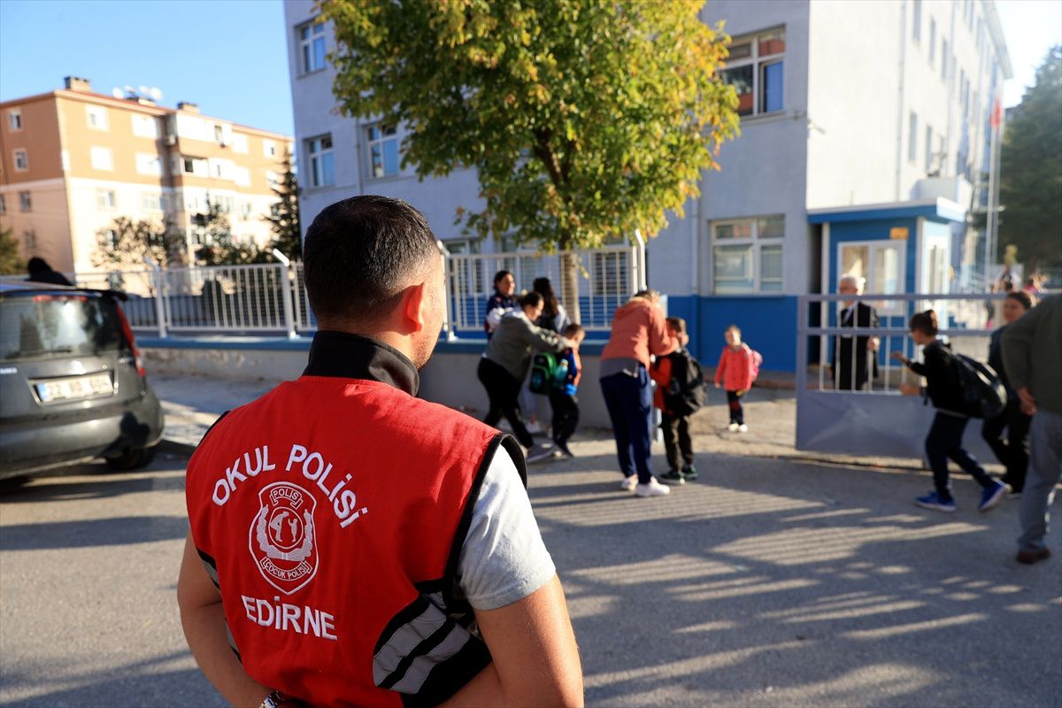 Edirne'de Okul Polisi Denetimleri Artıyor