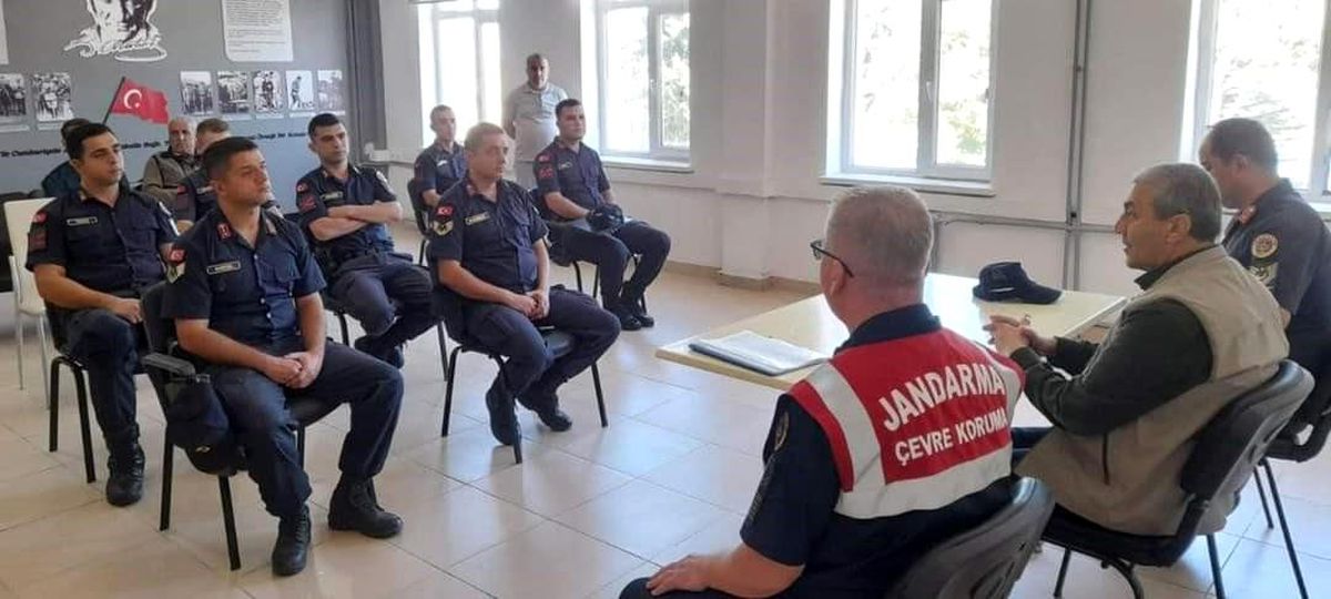 Jandarmaya Av Koruma Eğitimi Verildi