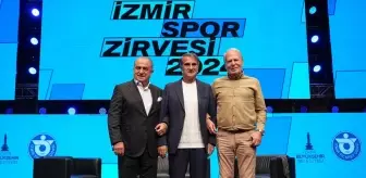 İzmir Spor Zirvesi'nde 'Efsanelerle futbol' oturumu gerçekleştirildi