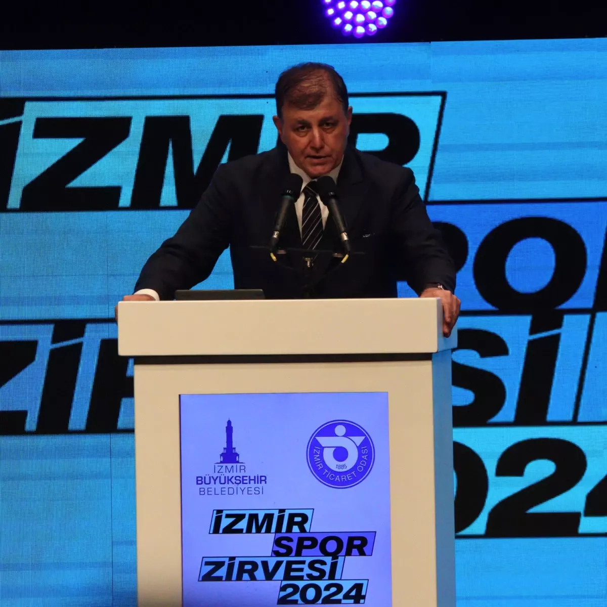 İzmir Spor Zirvesi, Spor Kültürünü Geliştirmek İçin Başladı