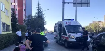 Tekirdağ'da Otomobilin Refüje Çarpması Sonucu 4 Yaralı