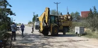 Kırklareli'nde Yol Yapım Çalışmaları ve Temizlik Etkinlikleri Devam Ediyor