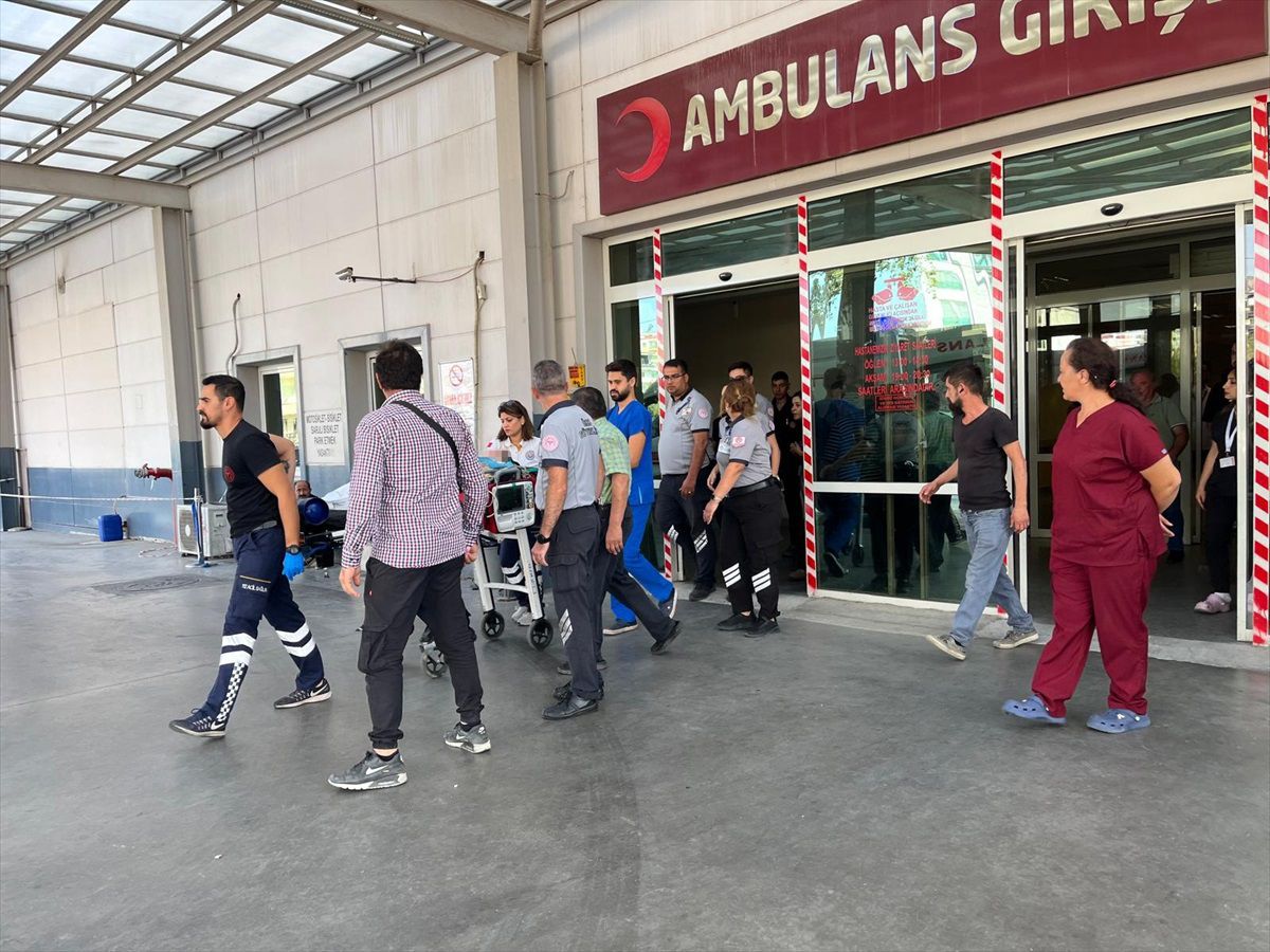 Nazilli'de Balkondan Düşen 3 Yaşındaki Çocuk Ağır Yaralandı
