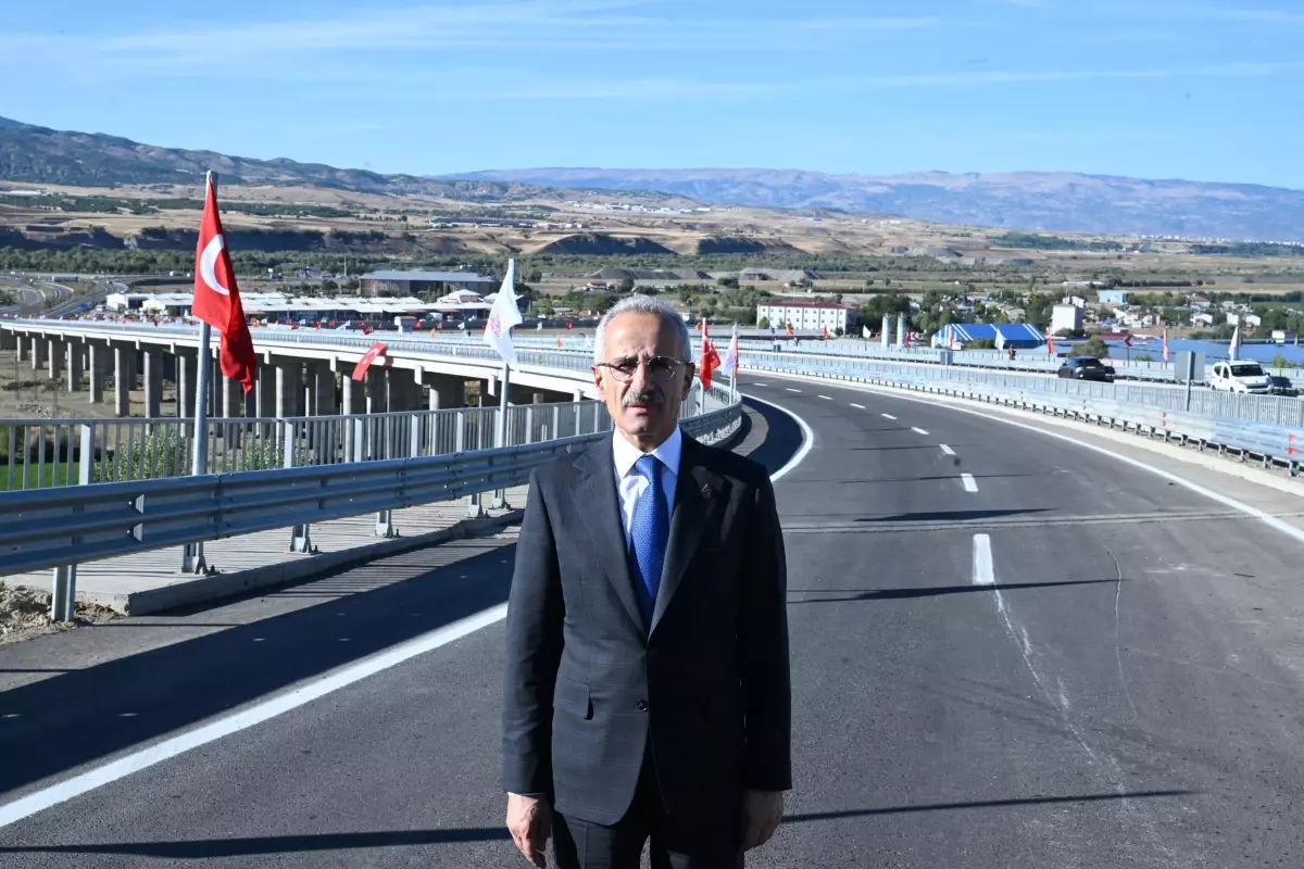 Ankara-Kırıkkale-Delice ve Antalya-Alanya Otoyolları 2024'te Yapılacak