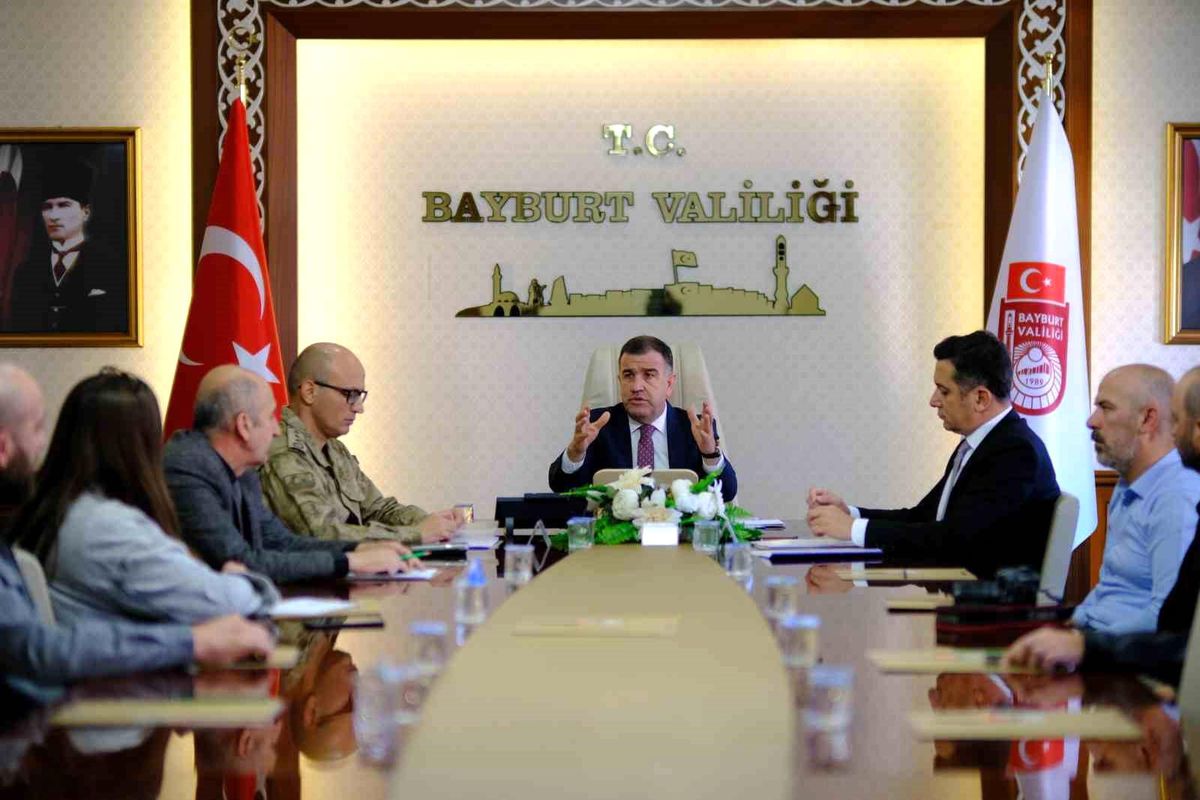 Bayburt'ta Güvenlik Bilgilendirme Toplantısı Yapıldı