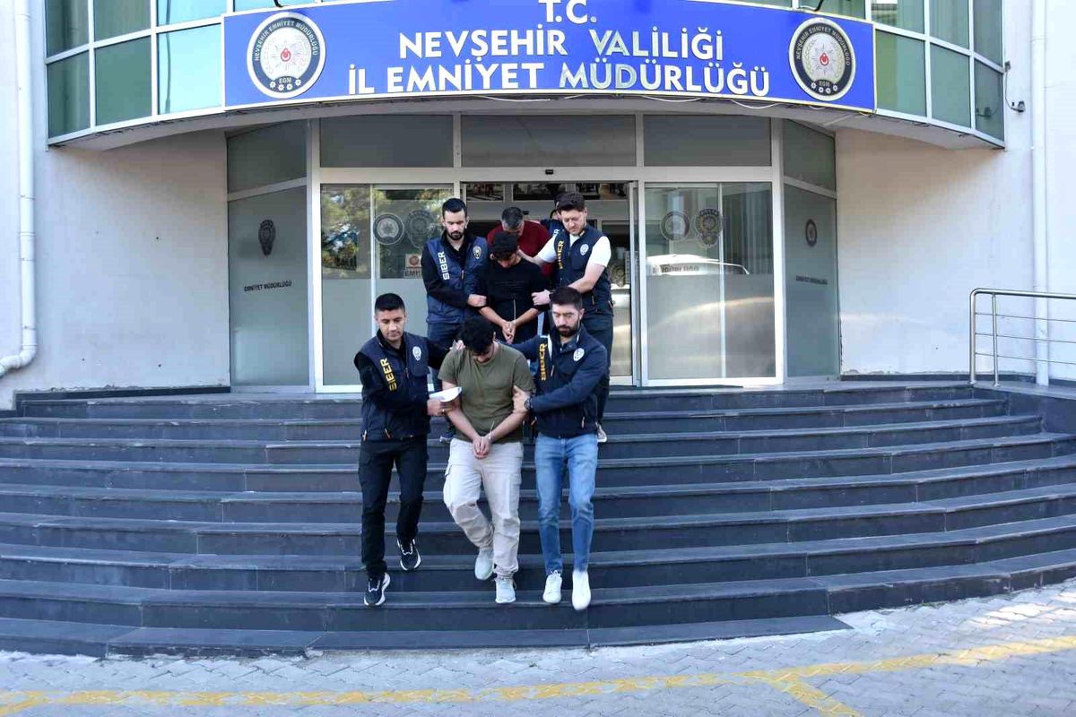 Diyarbakır'da Berber Liderliğindeki Çeteye Büyük Darbe: 1.2 Milyar Lira Dolandırıcılık