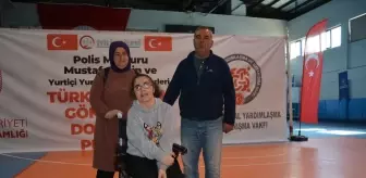 Tatvan'da 20 Engelliye Akülü Tekerlekli Sandalye Dağıtıldı