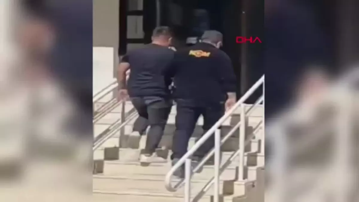Burdur'da Seyir Halinde Tabancayla Ateş Açan İki Kişi Yakalandı