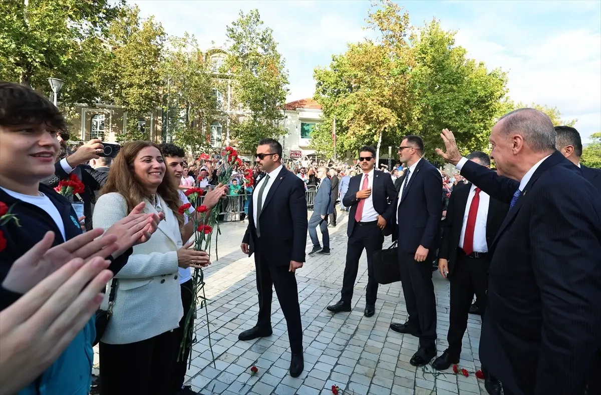 Cumhurbaşkanı Erdoğan, Arnavutluk'ta Namazgah Camisi'nin açılışında konuştu Açıklaması