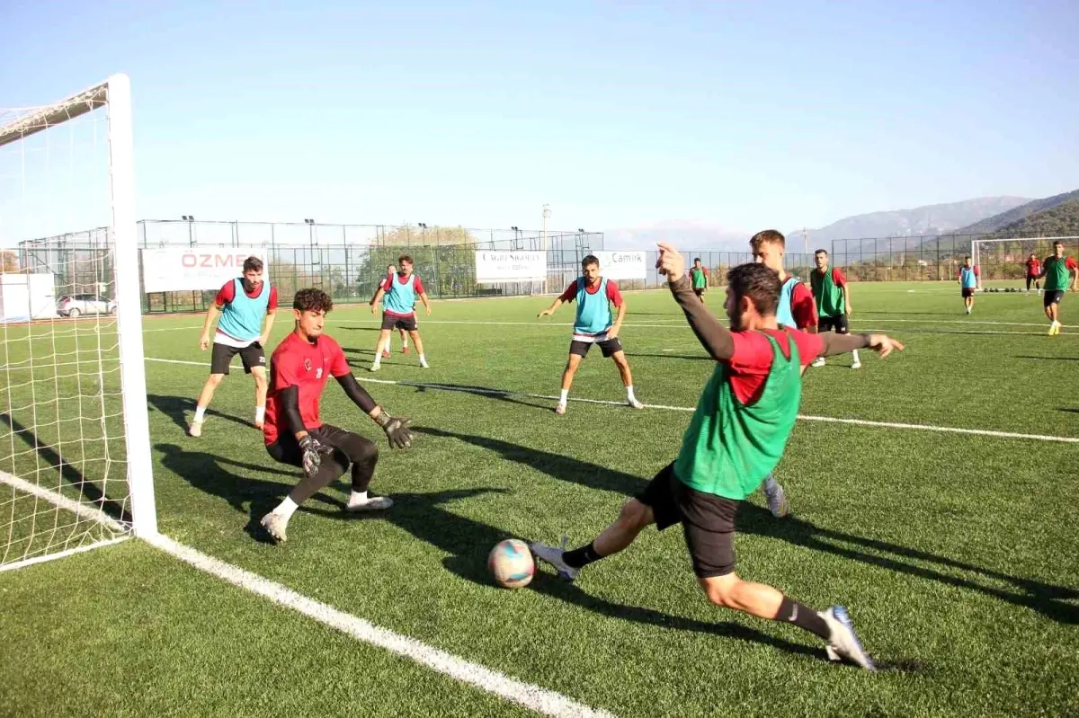Denizli İdmanyurdu, Sandıklıspor Maçı Hazırlıklarına Devam Ediyor